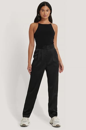 Black Kegelförmige Hose