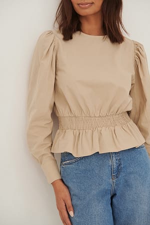Beige Baumwollbluse mit gesmockter Taille