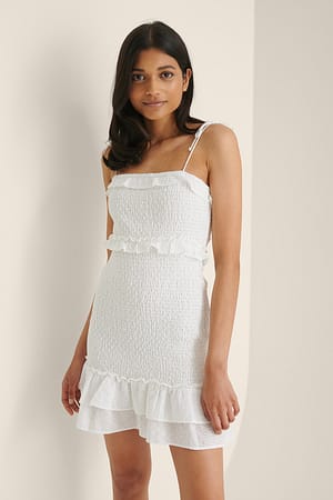 White Robe mi-longue à smocks biologique