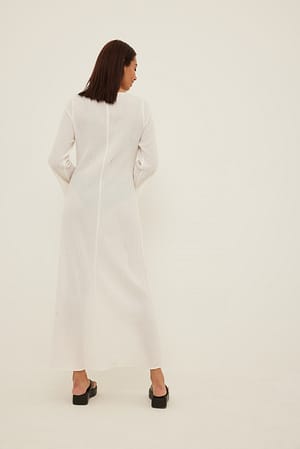 Image 2 of 4