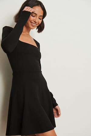 Image 2 of 5