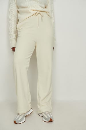 Offwhite Joggingbroek met rechte pijpen