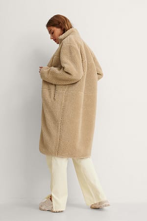Beige Teddy-Jacke
