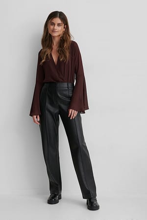 Aubergine Body Med Trompetermer