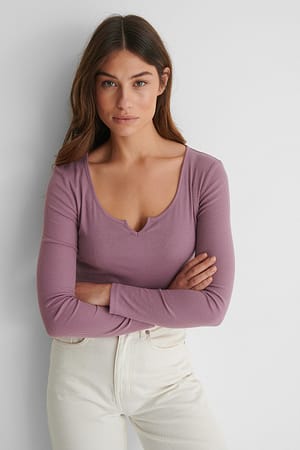 Mauve V-Neck Cropped Rib Top