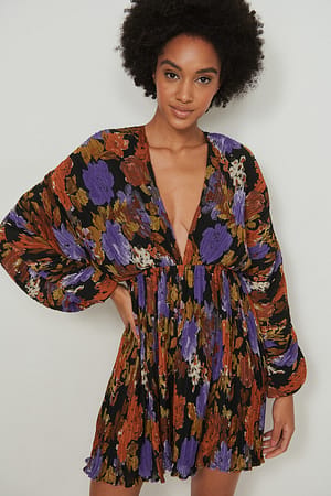 Flower Print V-neck Pleated Mini Dress