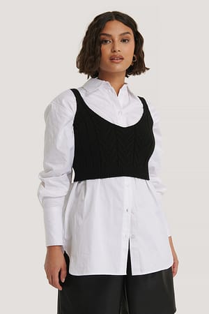 Black V-neck Ribbed Knitted Singlet