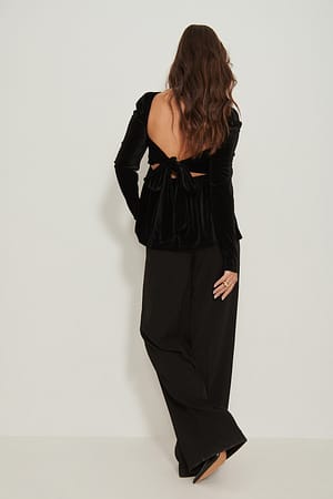 Image 3 of 4