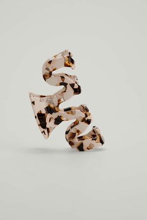 Image 2 of 4
