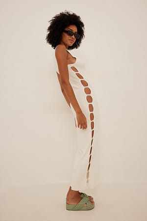 Image 2 of 4