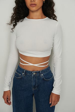 Image 4 of 4