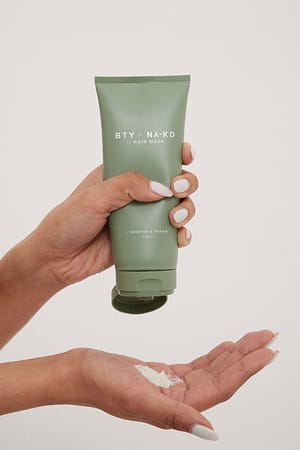 Green Nourish & Repair Hair Mask