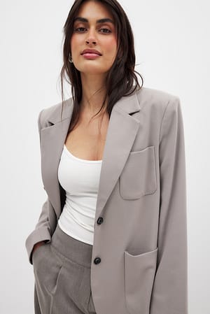 Grey Americana oversize con bolsillos de parche