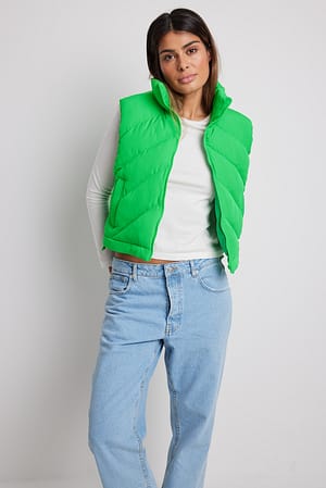 Image 3 of 4