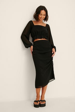 Black Rok Met Een Trekkoord Met Een Detail