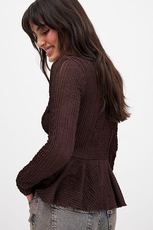Image 2 of 6