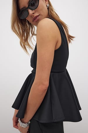 Image 4 of 5