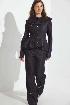 Dark Blue Denim med stofnåle