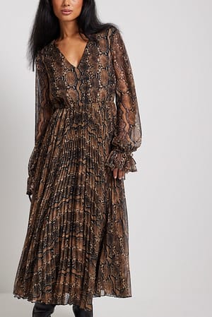 Snake Pleated Frill Detail Midi Dress