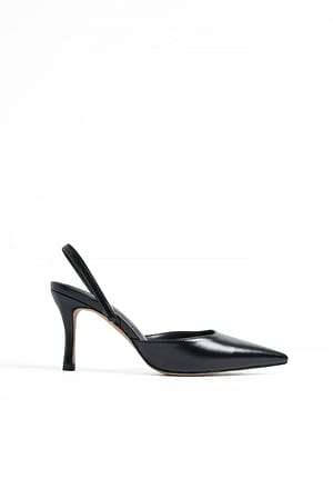 Black Spisse pumps med slingback