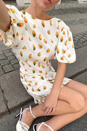Fruit Print Minikjole med pufærmer og print