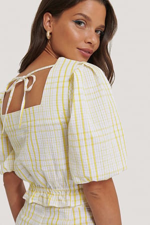 Yellow Print Cropped Seersucker Top