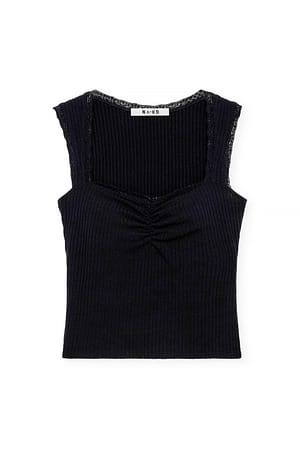 Black geripptes Top mit Spitzendetail
