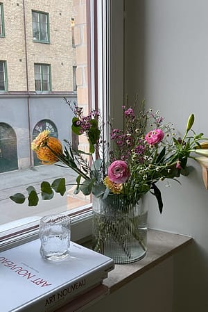 Image 4 of 5