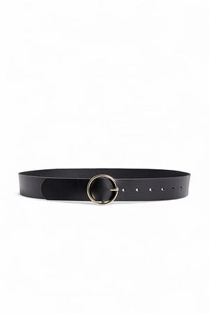 Black Round Buckle Leather Belt