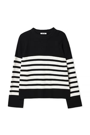 Black/White Stripe Jersey de punto con cuello redondo