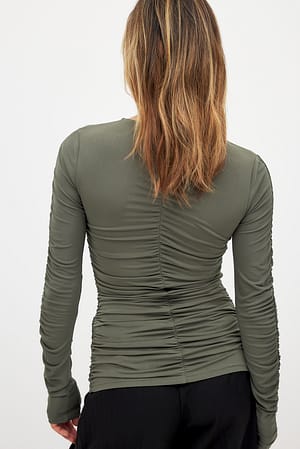 Image 2 of 6