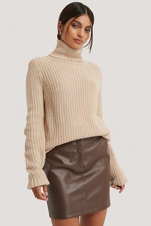 Beige Strickwaren