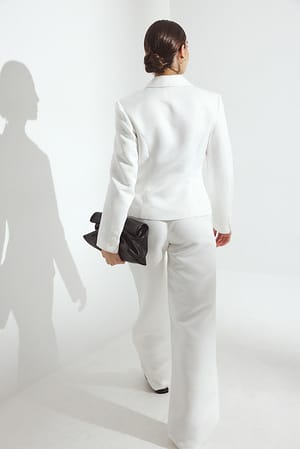 Image 2 of 8