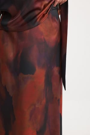 Image 4 of 6