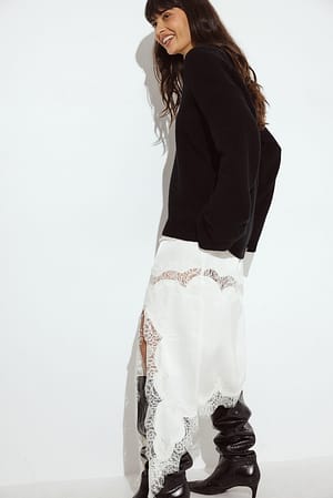 Image 3 of 9