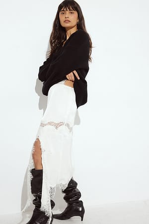 Image 2 of 9