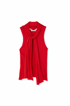 Red Stricktop mit Tuchdetail
