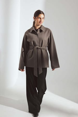 Image 2 of 7