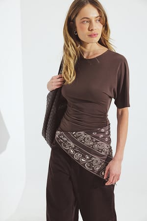 Brown Top de jersey de manga corta