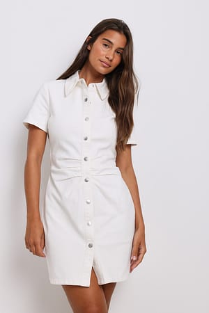 Offwhite Kurzärmeliges gerüschtes Denim-Kleid