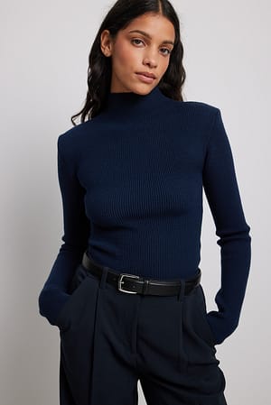 Image 2 of 5