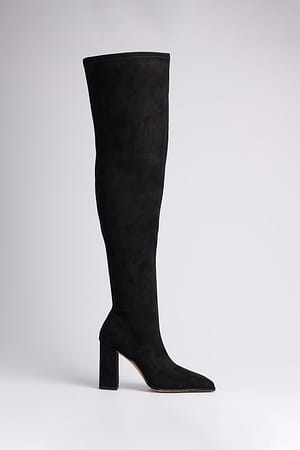 Image 2 sur 6