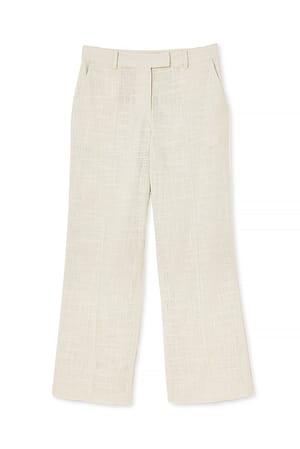 White Byxor med banddetalj i midjan