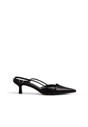 Black Slingback-Pumps mit Riemen
