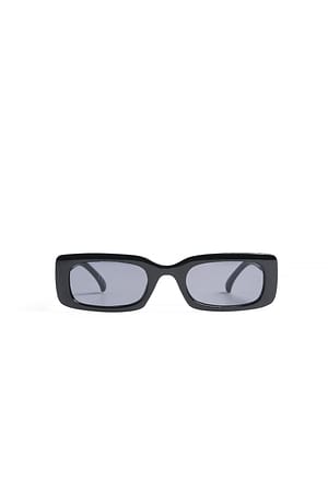 Black Brede solbriller med retrolook