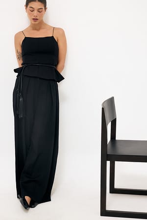 Black Thin Strap Singlet