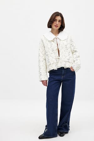 Flower Print Steppjacke mit Schnürdetail