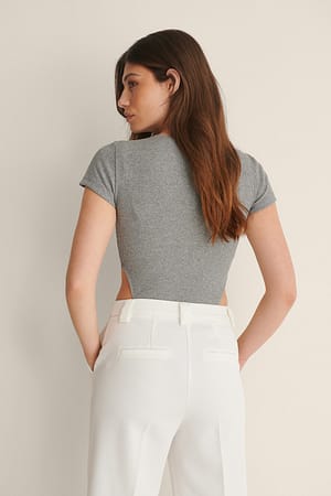 Image 3 of 5