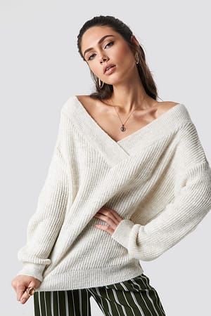 Ecru Wide V-Neck Glitter Knitted Jumper