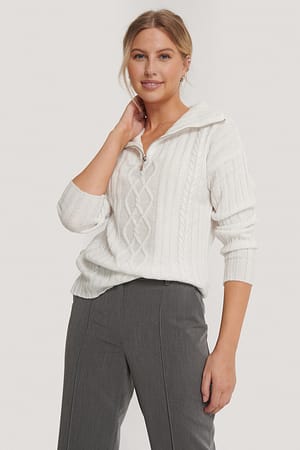 Ecru Pulli Mit Reißverschluss